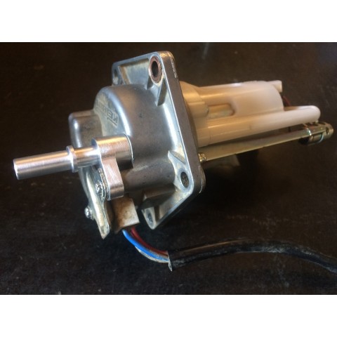 raccord pompe a essence kawasaki ER6 2